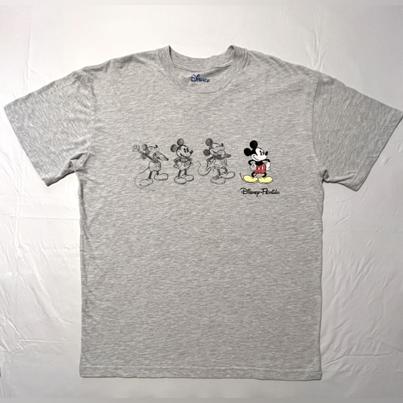 Mickey Mouse tshirt scetched and embroidered size XL (46/48) - Picture 1 of 7